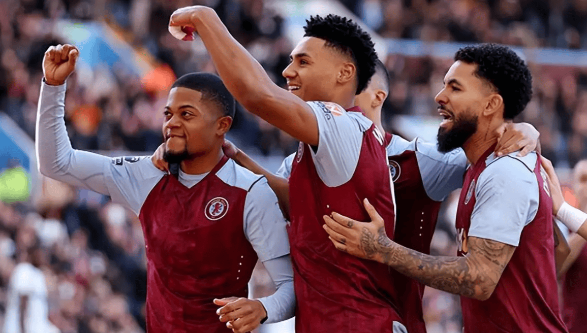 九游手游排行榜今夜足总杯焦点战,洛杉矶湖人刷新队史纪录,气氛紧张,身体对抗强度拉满的简单介绍